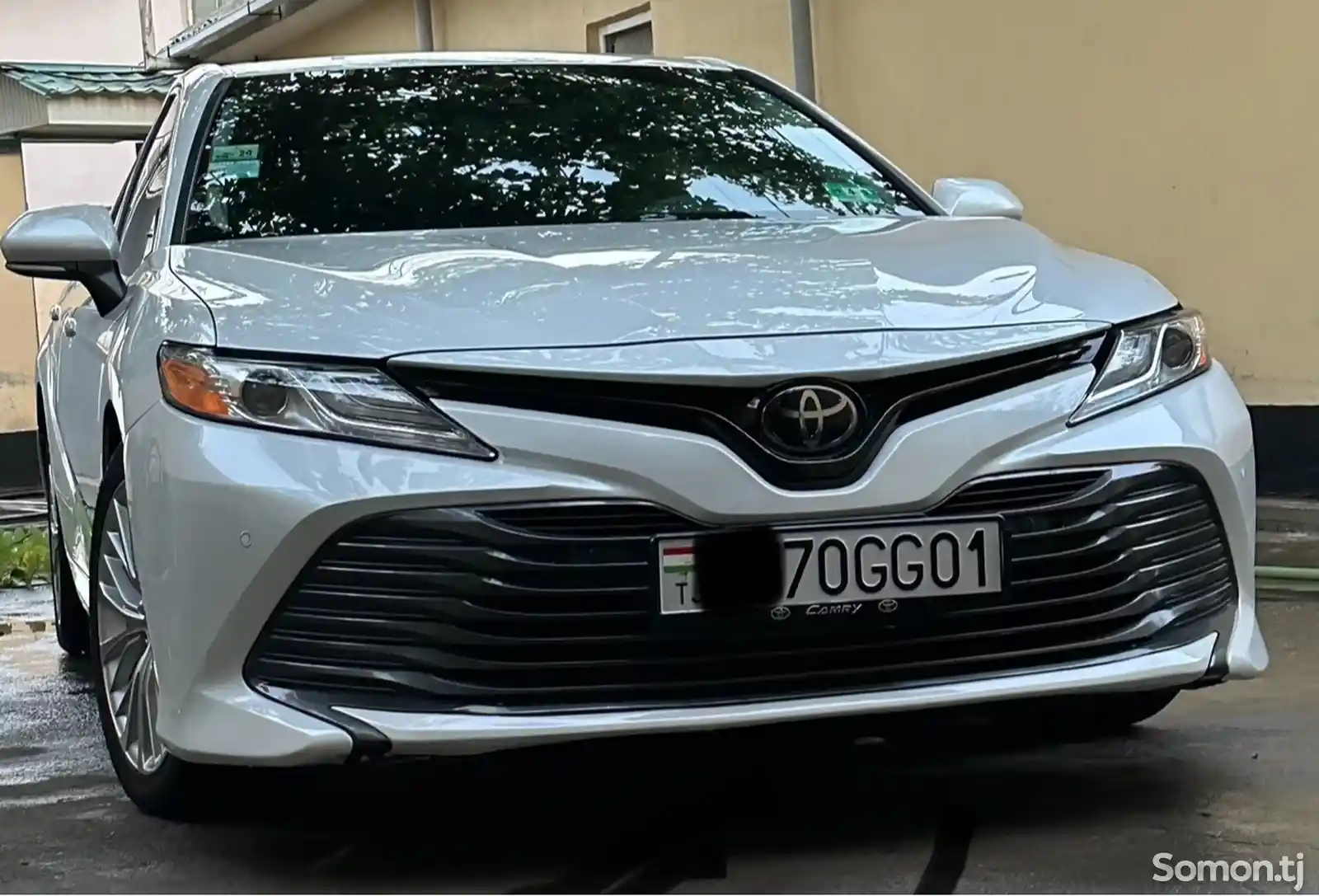 Toyota Camry, 2018-1