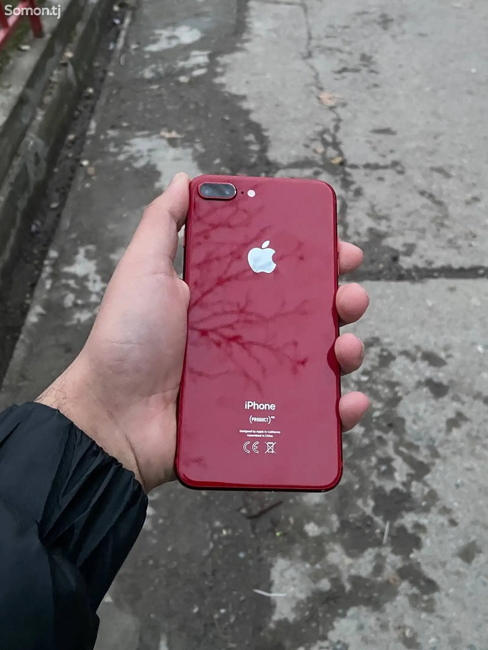 Apple iPhone 8 plus, 64 gb, Product Red-1