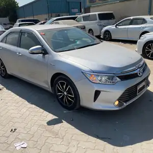 Toyota Camry, 2015