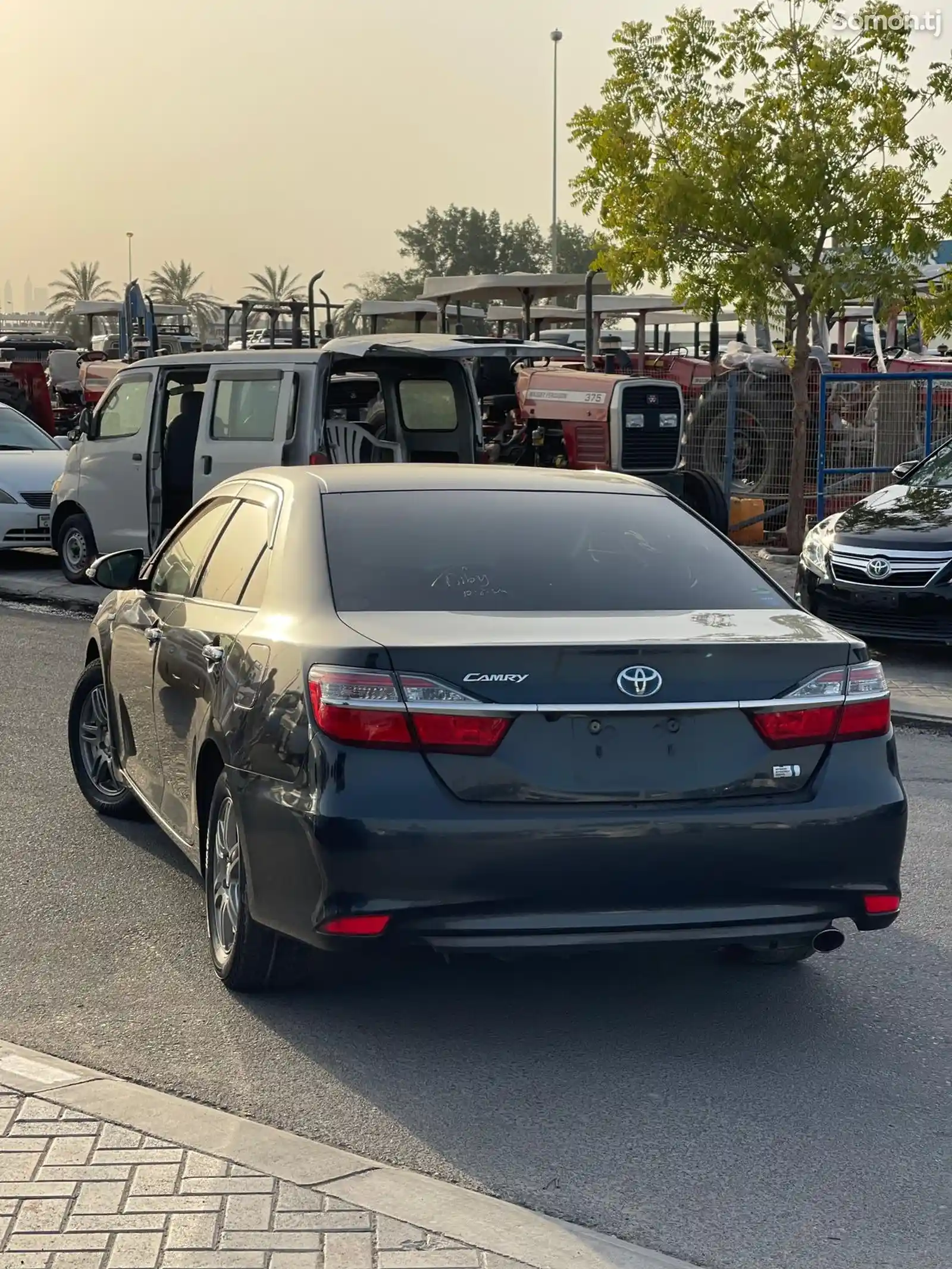 Toyota Camry, 2015-3