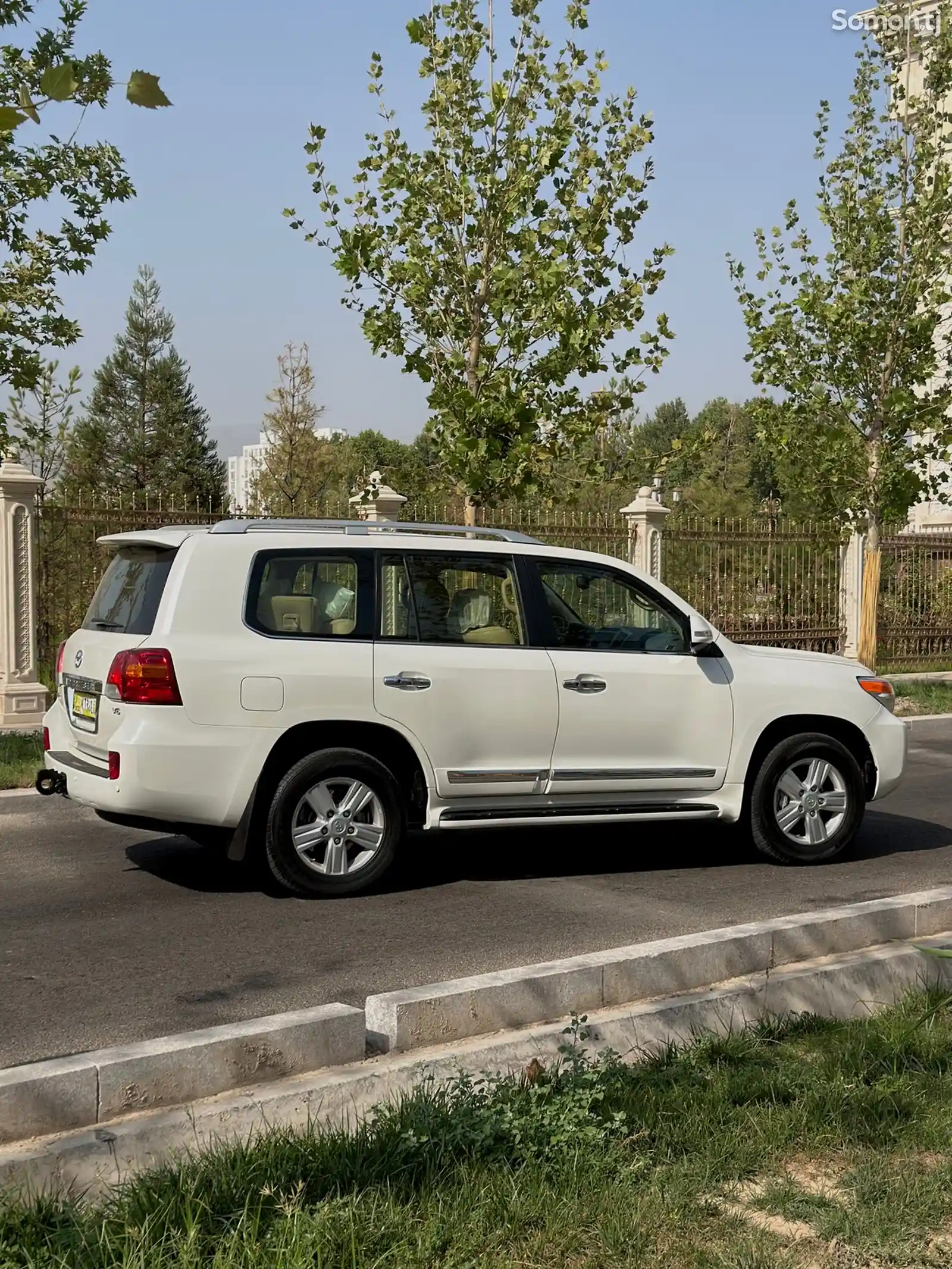 Toyota Land Cruiser, 2013-4