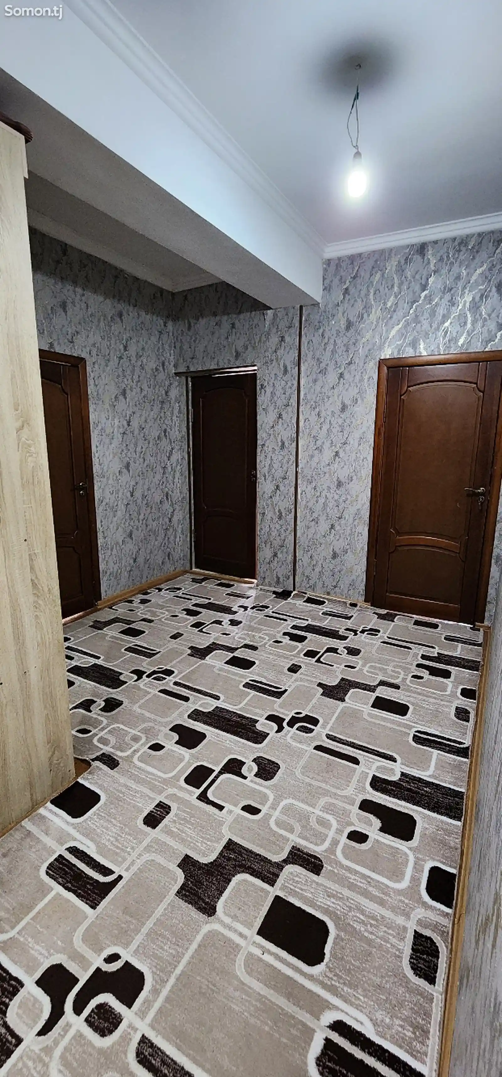 3-комн. квартира, 10 этаж, 100 м², 65 мкр-2