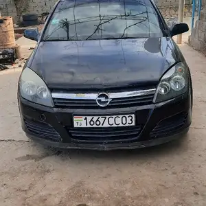 Opel Astra H, 2004