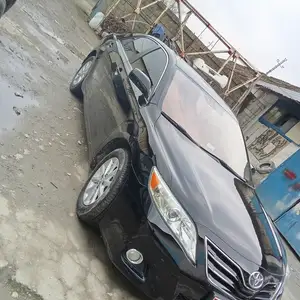 Toyota Camry, 2011