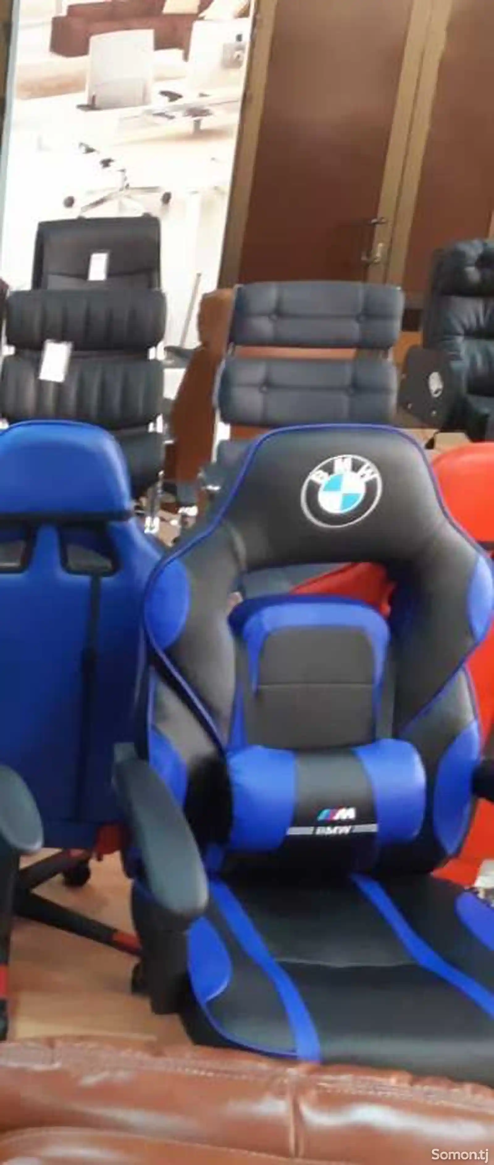 Спортивное кресло BMW-3