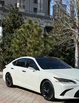 Lexus ES series, 2021-3