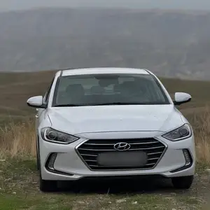 Hyundai Avante, 2018