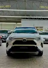 Toyota RAV 4, 2021-2