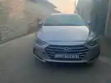 Hyundai Elantra, 2017-2