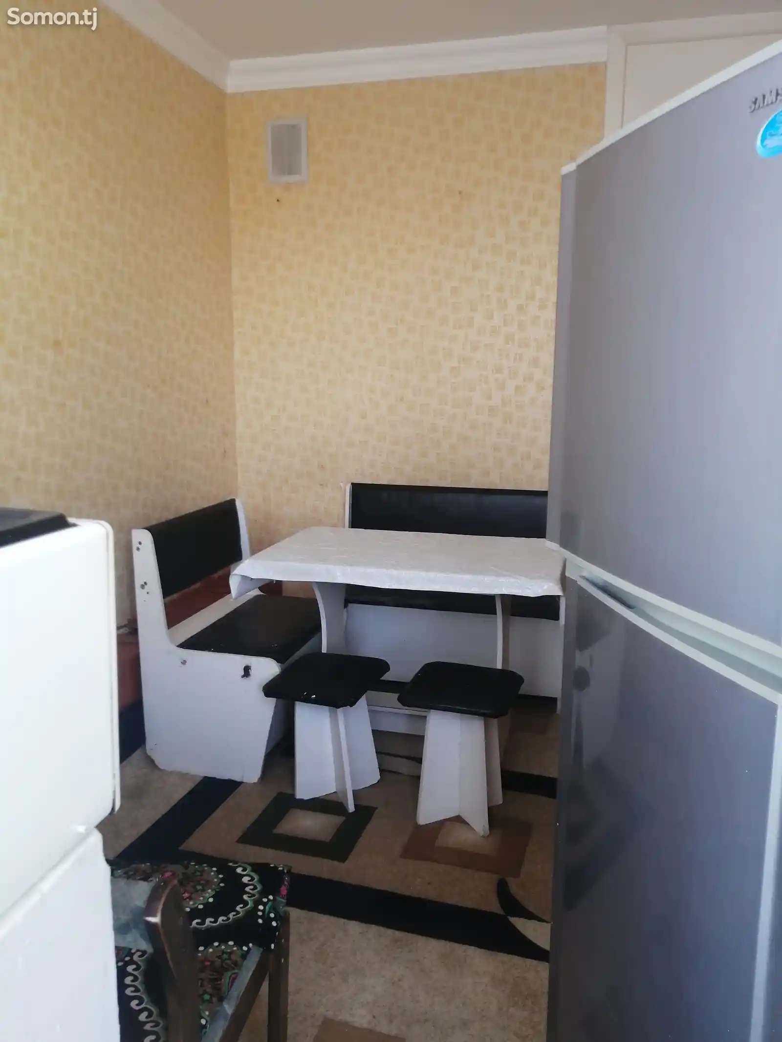 1-комн. квартира, 4 этаж, 40 м², 18 микрорайон-1