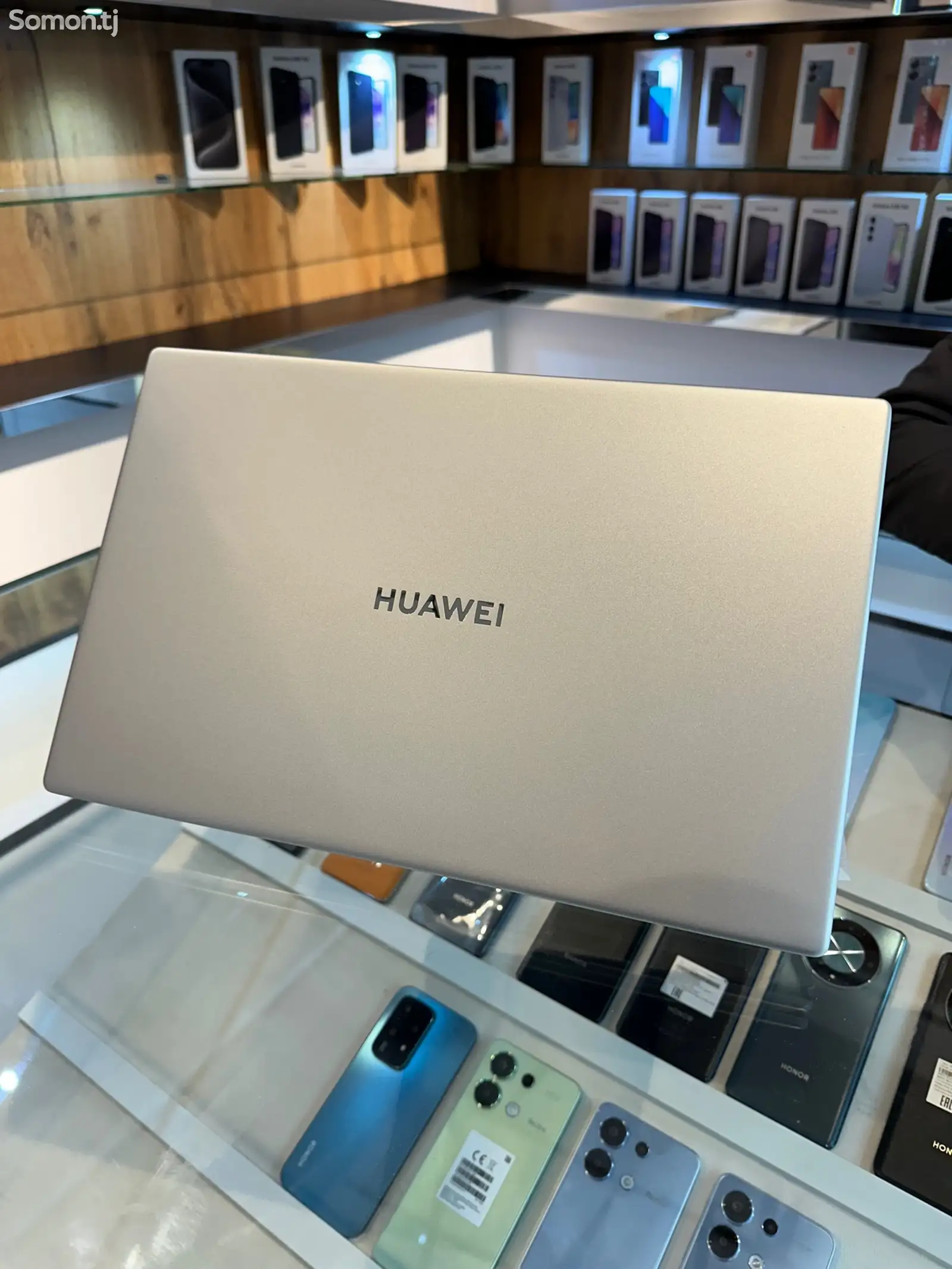 Ноутбук Huawei i3 11П 8/256ссд-1