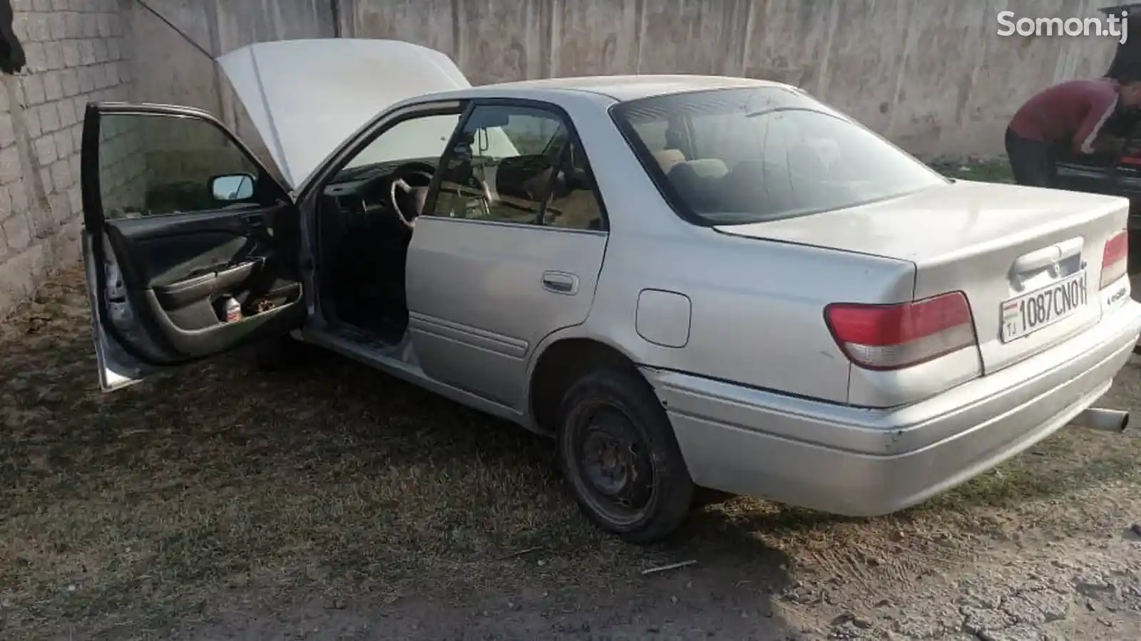 Toyota Carina, 1997-12