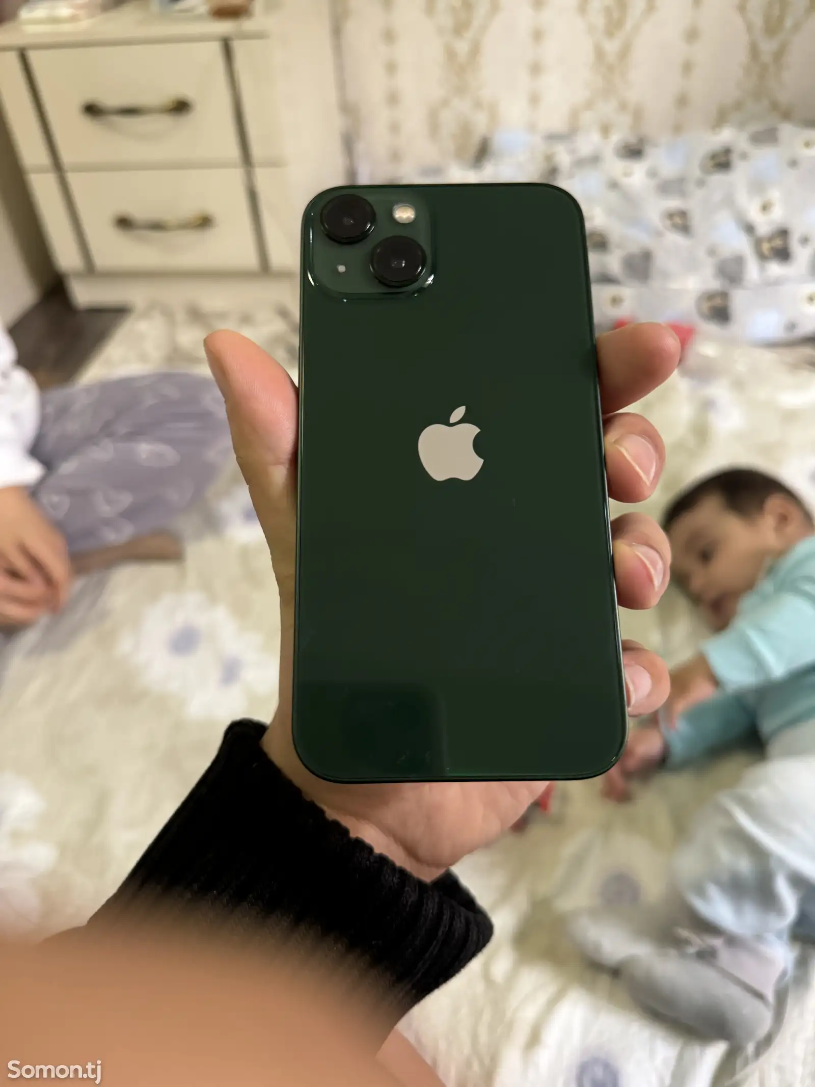 Apple iPhone 13, 128 gb, Green-1