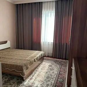 2-комн. квартира, 11 этаж, 85м², Цум