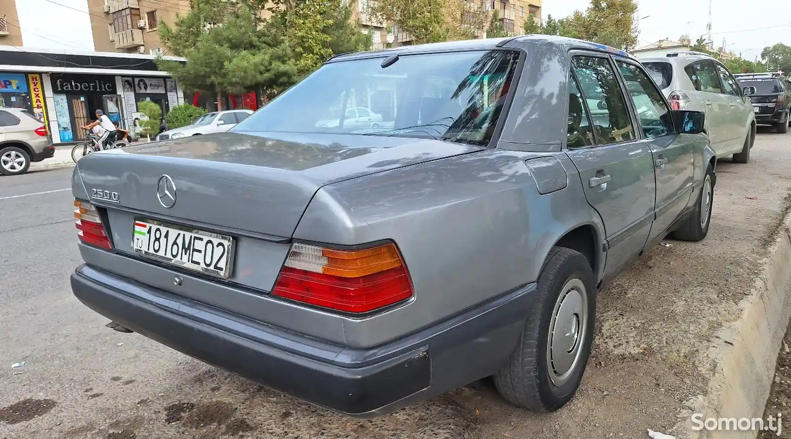 Mercedes-Benz W124, 1989-2