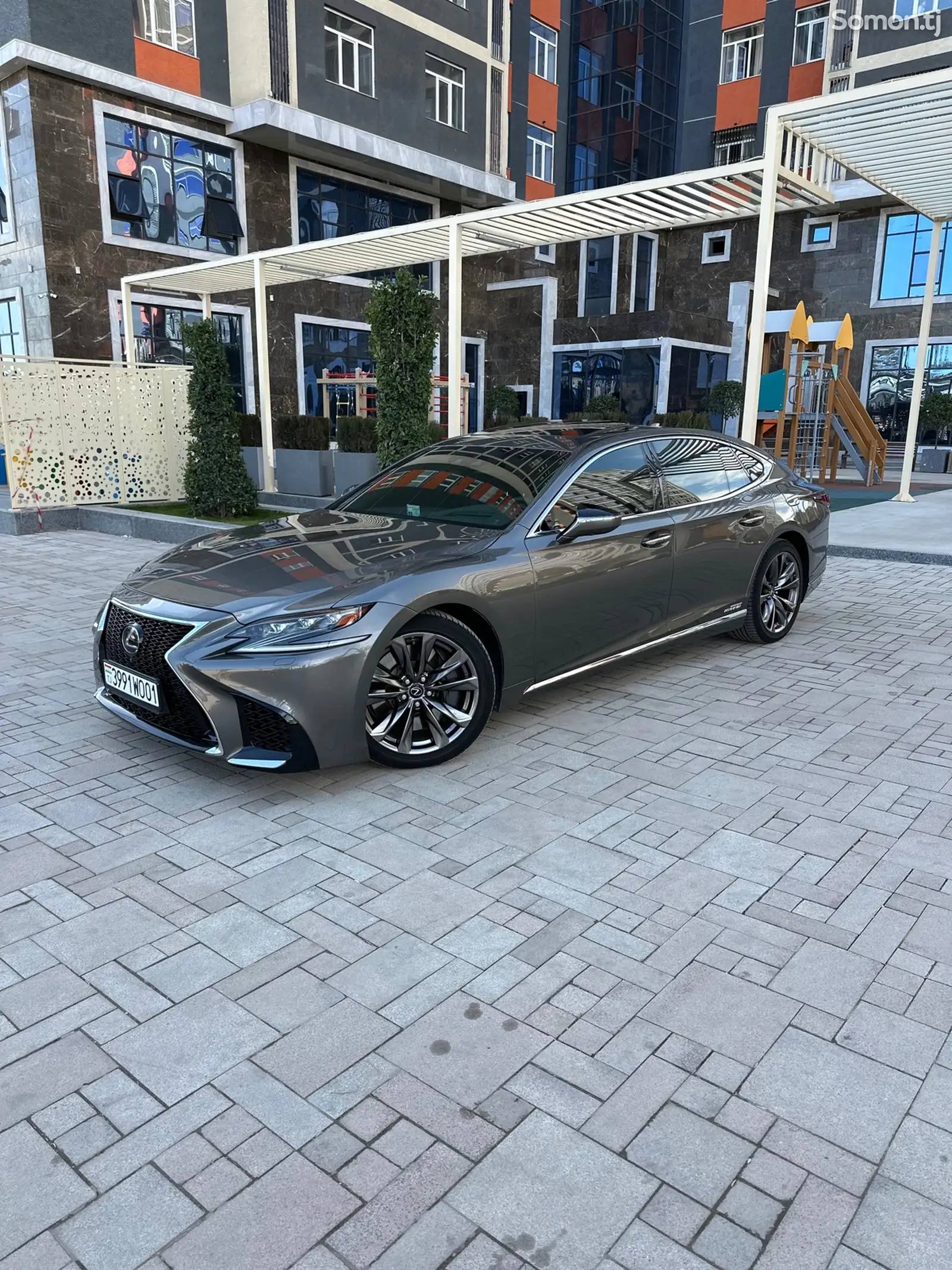 Lexus LS series, 2021-1