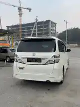 Toyota Vellfire, 2014-5