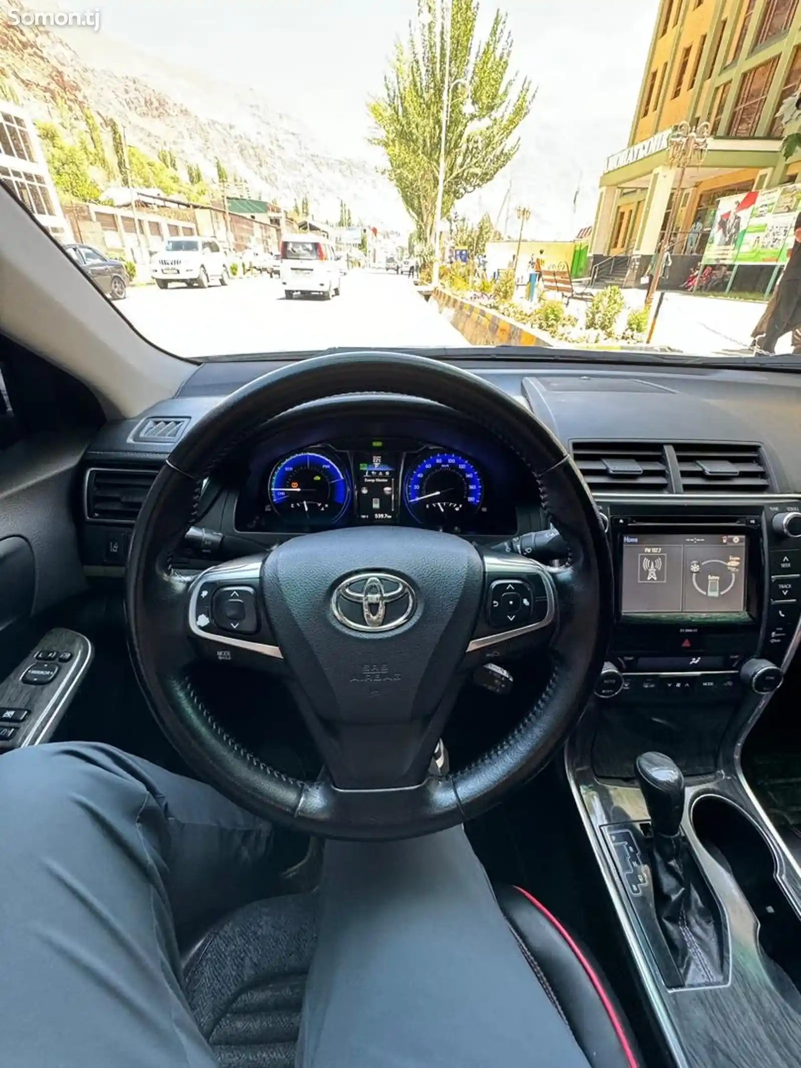 Toyota Camry, 2015-5