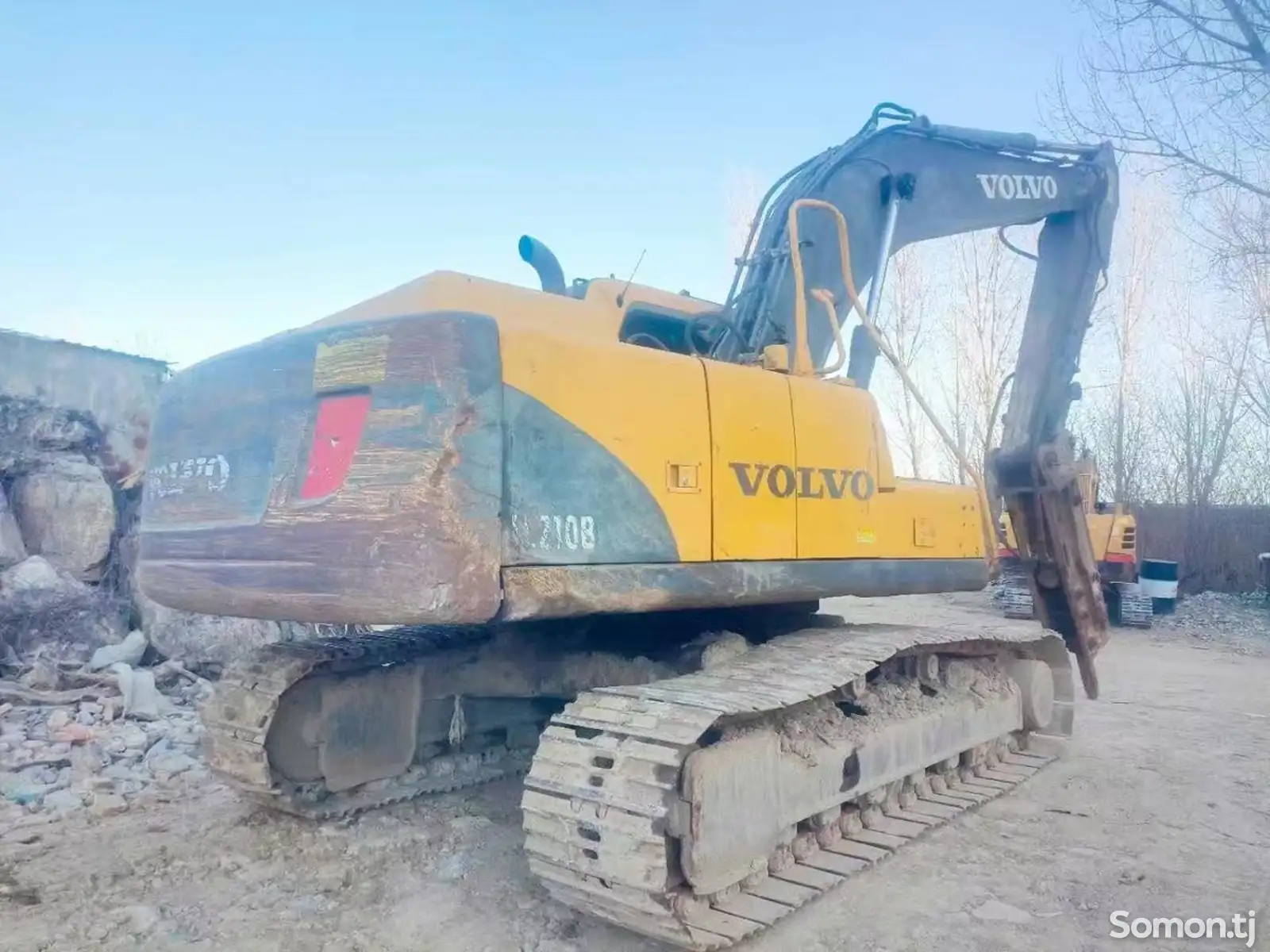 Экскаватор Volvo EC210B на заказ-1