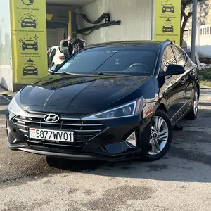 Hyundai Elantra, 2020