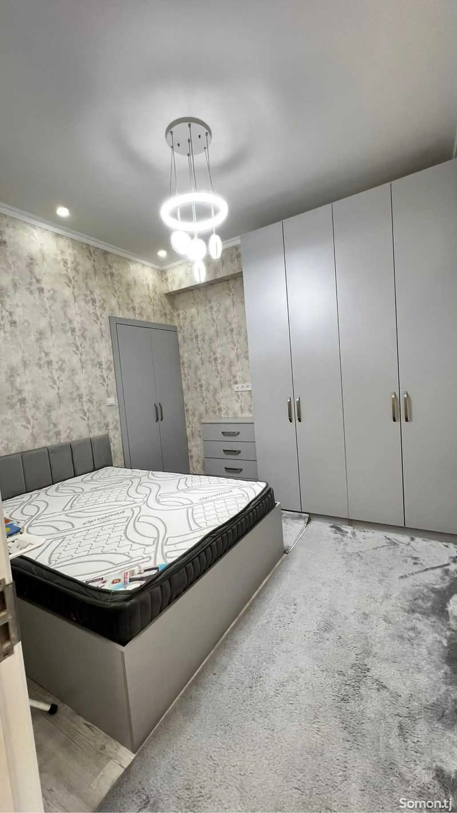 3-комн. квартира, 13 этаж, 68м², Шохмансур Голубой экран-1