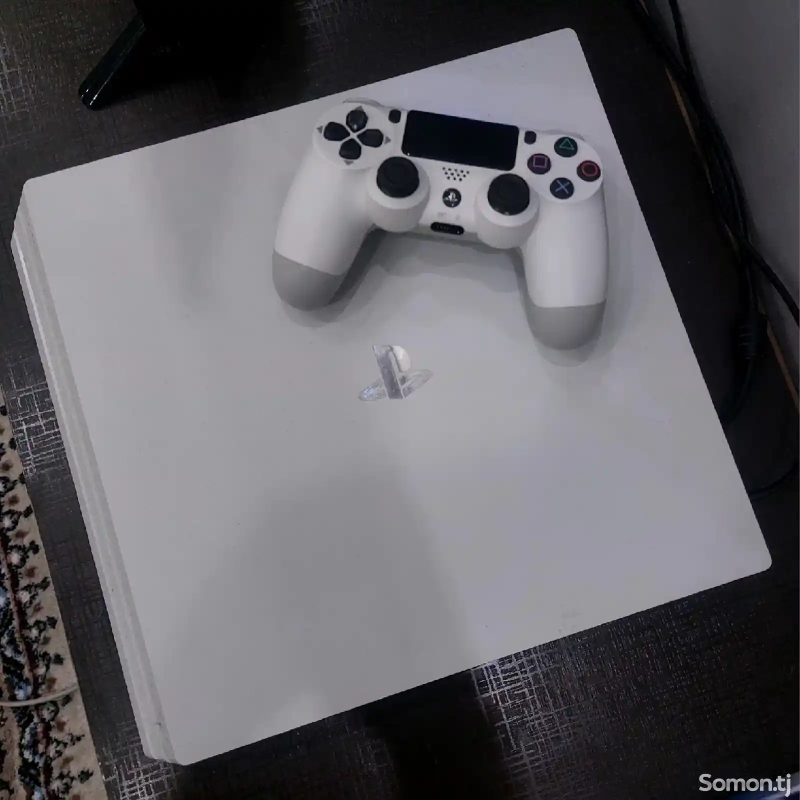 Игровая приставка Playstation 4 Pro-1