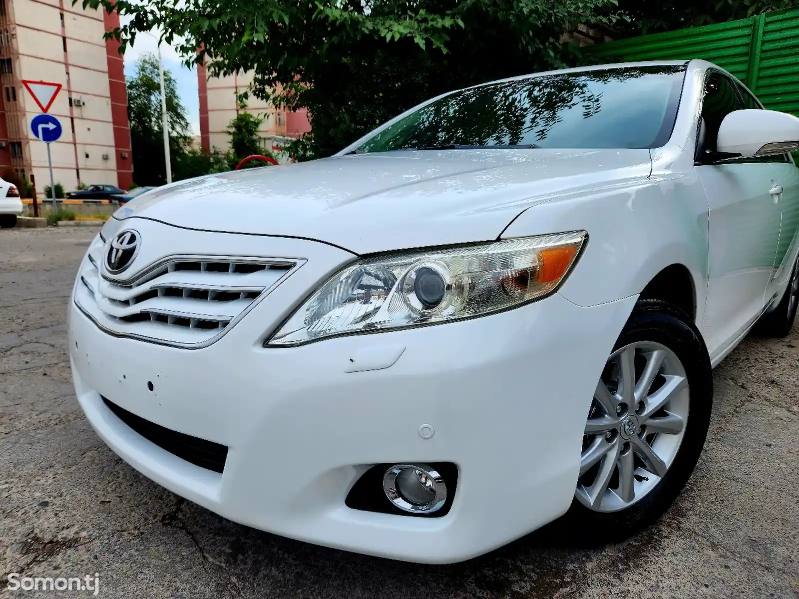 Toyota Camry, 2010-3