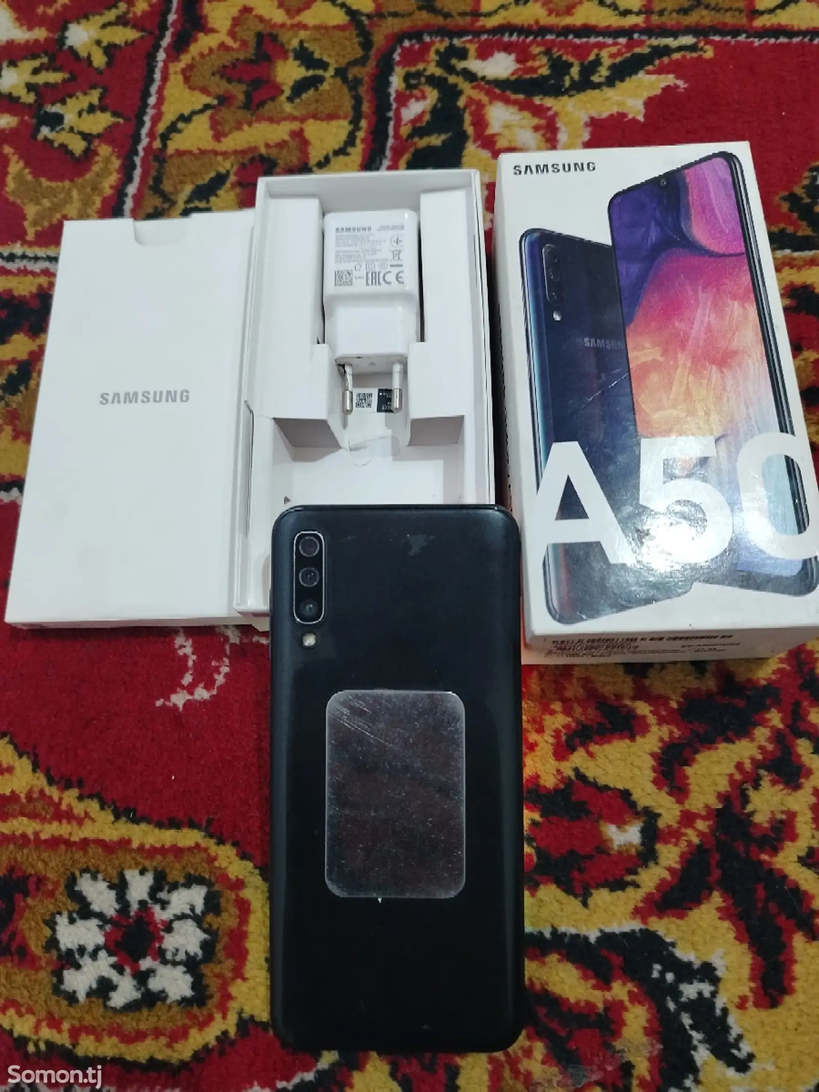 Samsung Galaxy A50-1