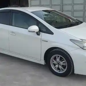 Toyota Prius, 2010