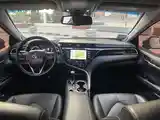 Toyota Camry, 2018-4