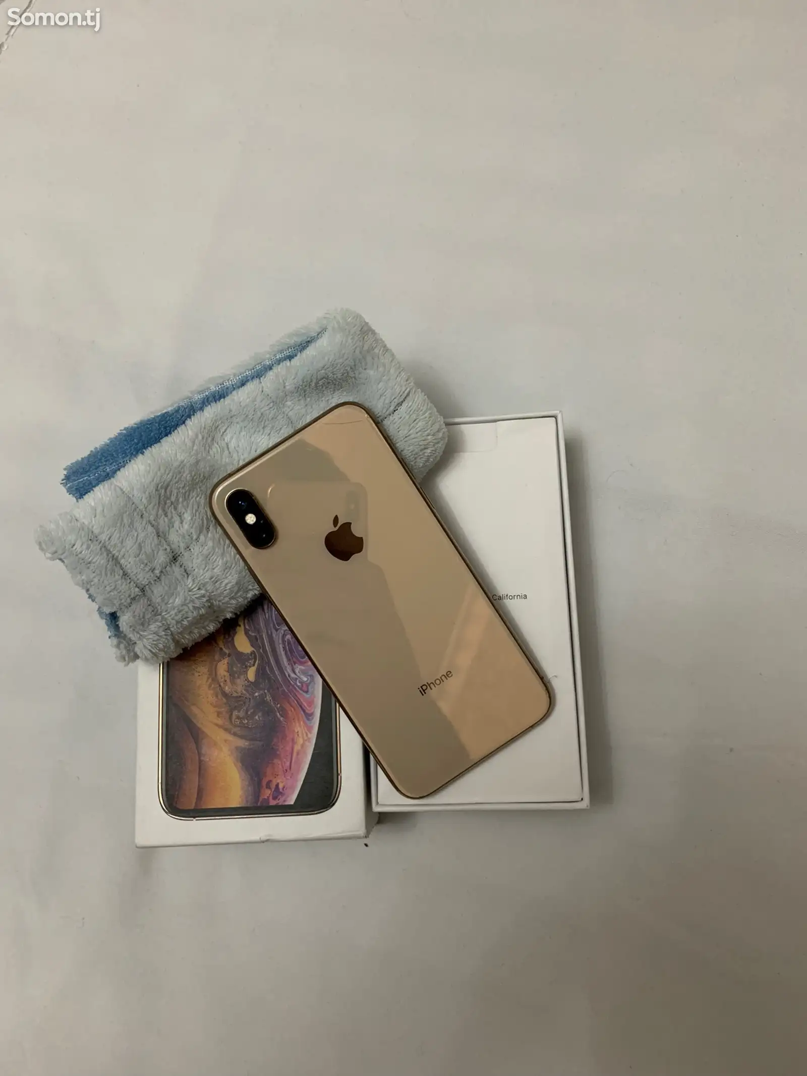 Apple iPhone Xs, 256 gb, Gold-1