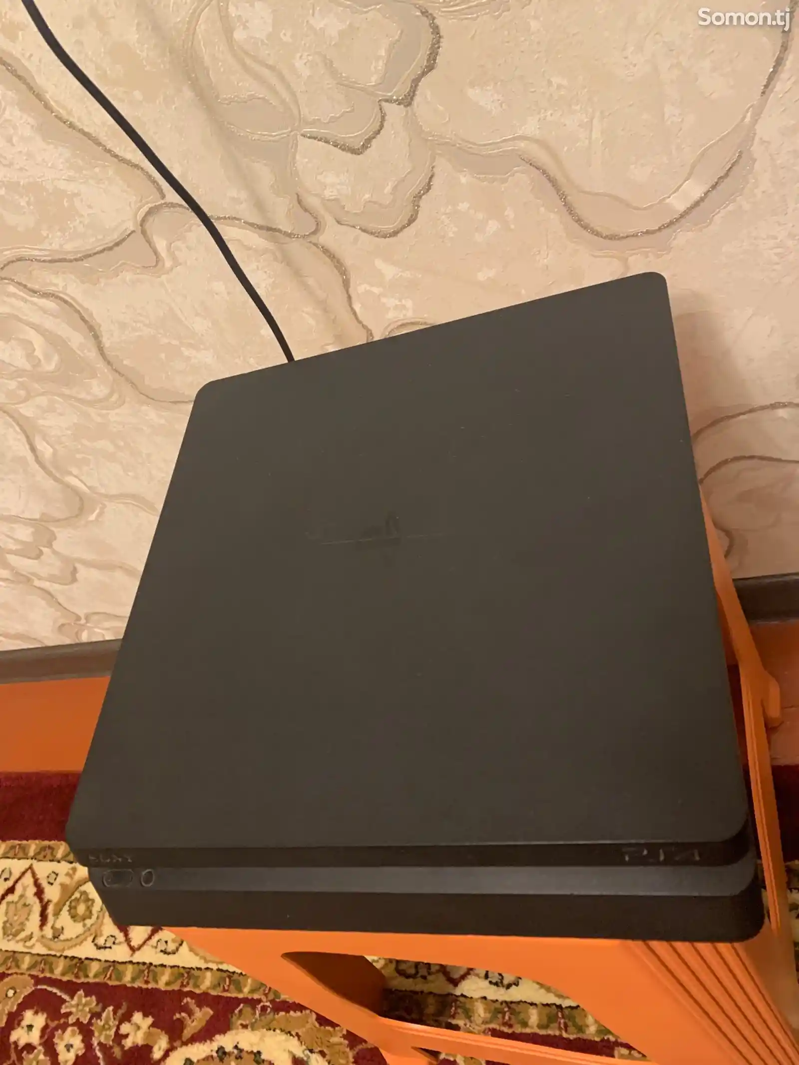 Игровая приставка Sony Playstation 4slim-2