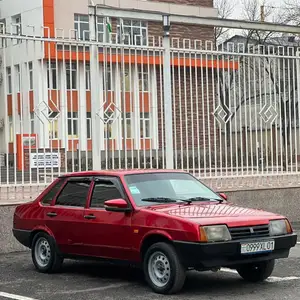 ВАЗ 21099, 2004