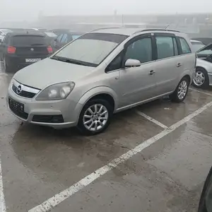 Opel Zafira, 2007