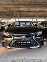 Lexus ES series, 2017-2