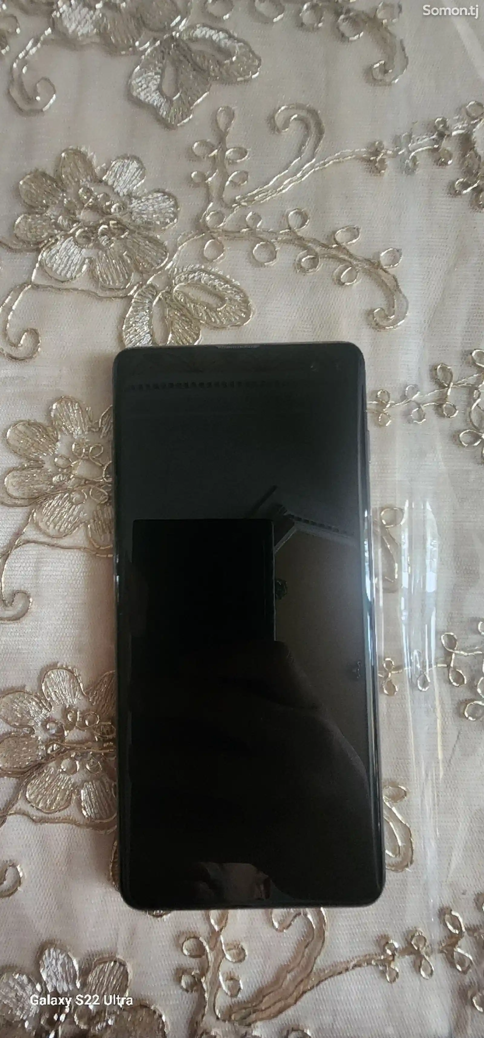 Samsung Galaxy S10 plus-6