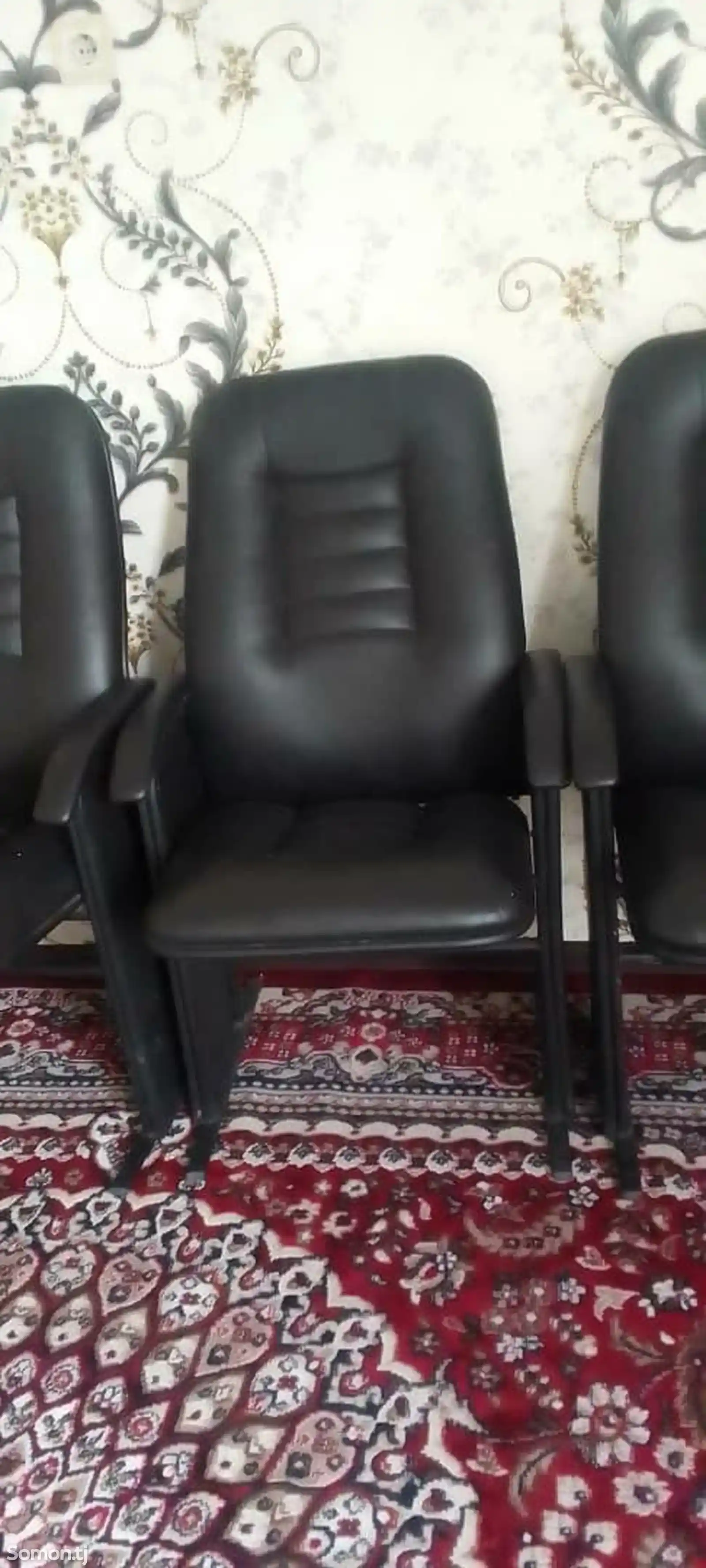 Офисные кресла-3