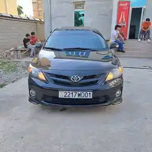 Toyota Corolla, 2013