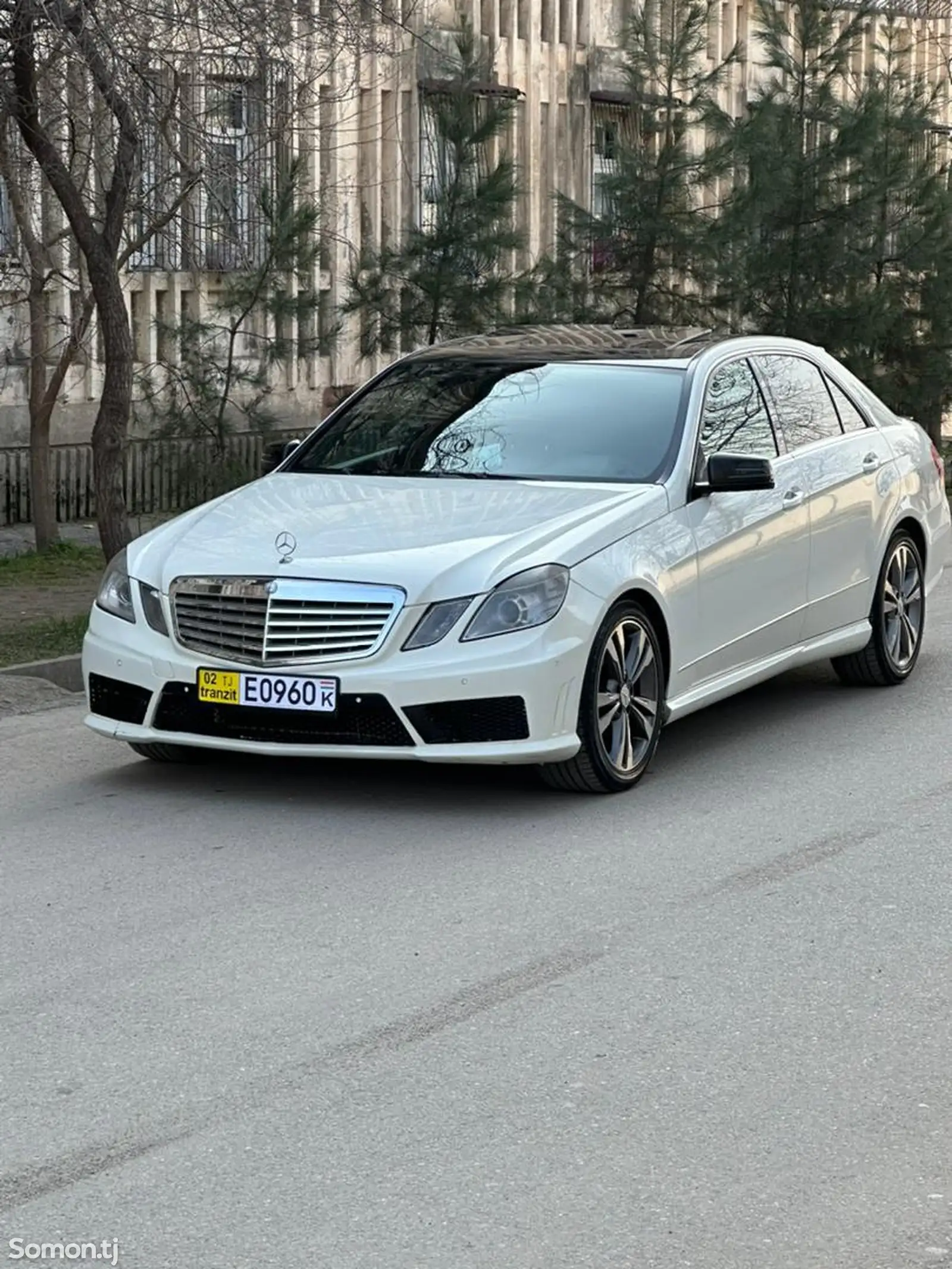 Mercedes-Benz E class, 2010-1