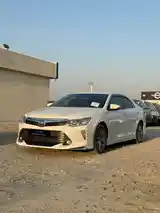 Toyota Camry, 2015-4