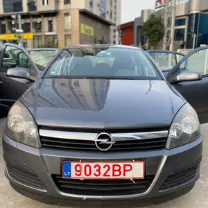 Opel Astra H, 2006