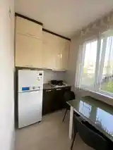 3-комн. квартира, 3 этаж, 75м², Универмаг-12