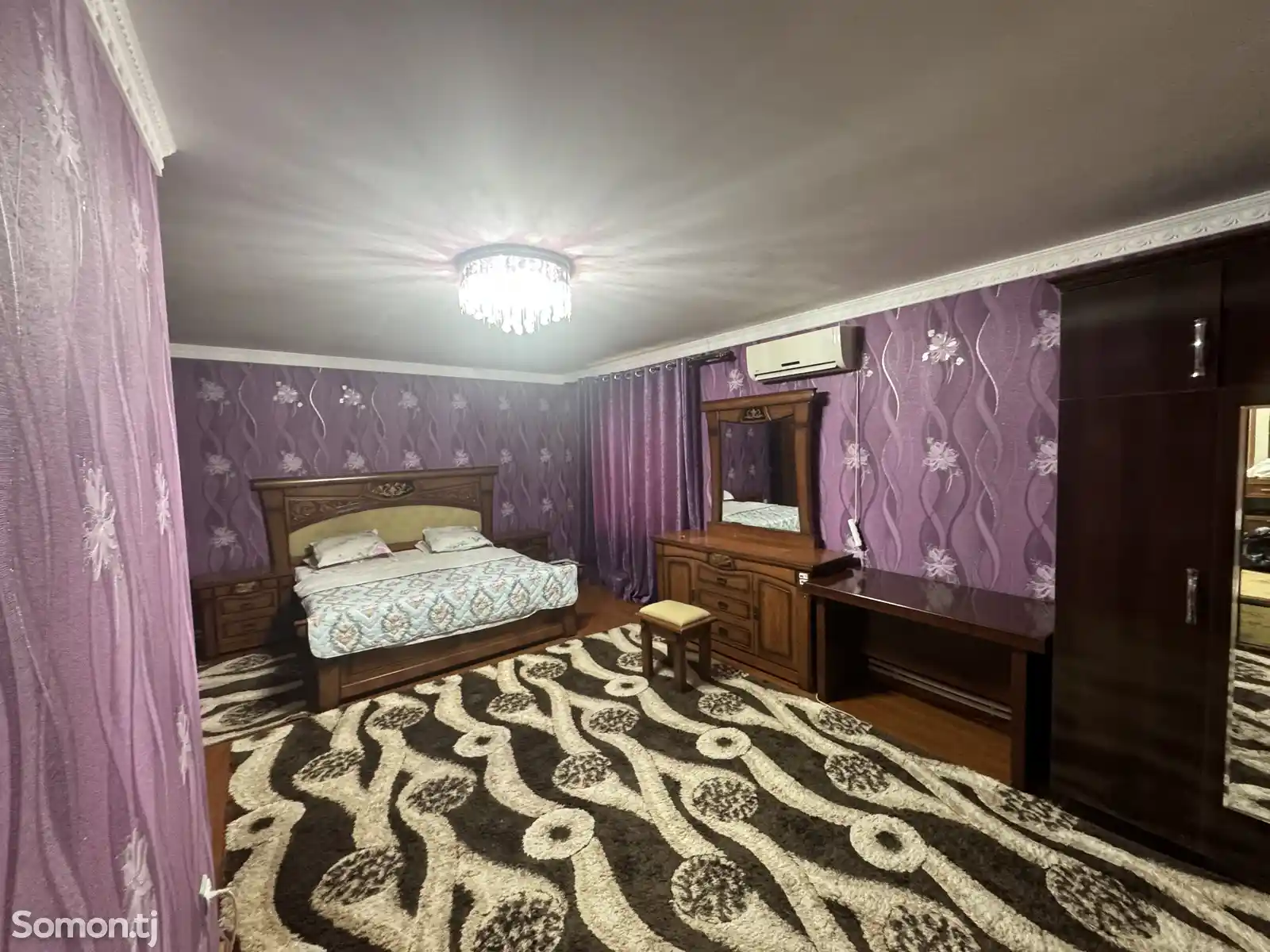 3-комн. квартира, 1 этаж, 80 м², 18 мкр-2