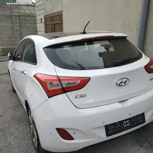 Hyundai i30, 2012