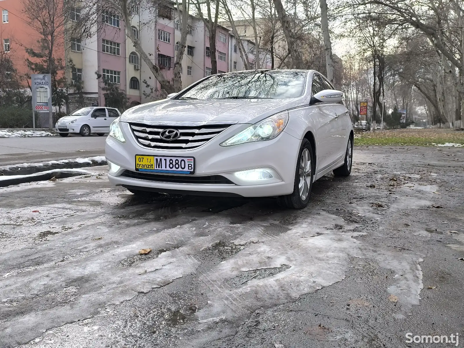 Hyundai Sonata, 2011-1