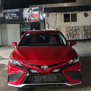 Toyota Camry, 2022