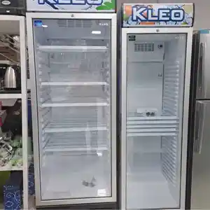 Витринный холодильник Kleo 390л