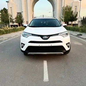 Toyota RAV 4, 2017