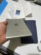 Планшет iPad mini-8