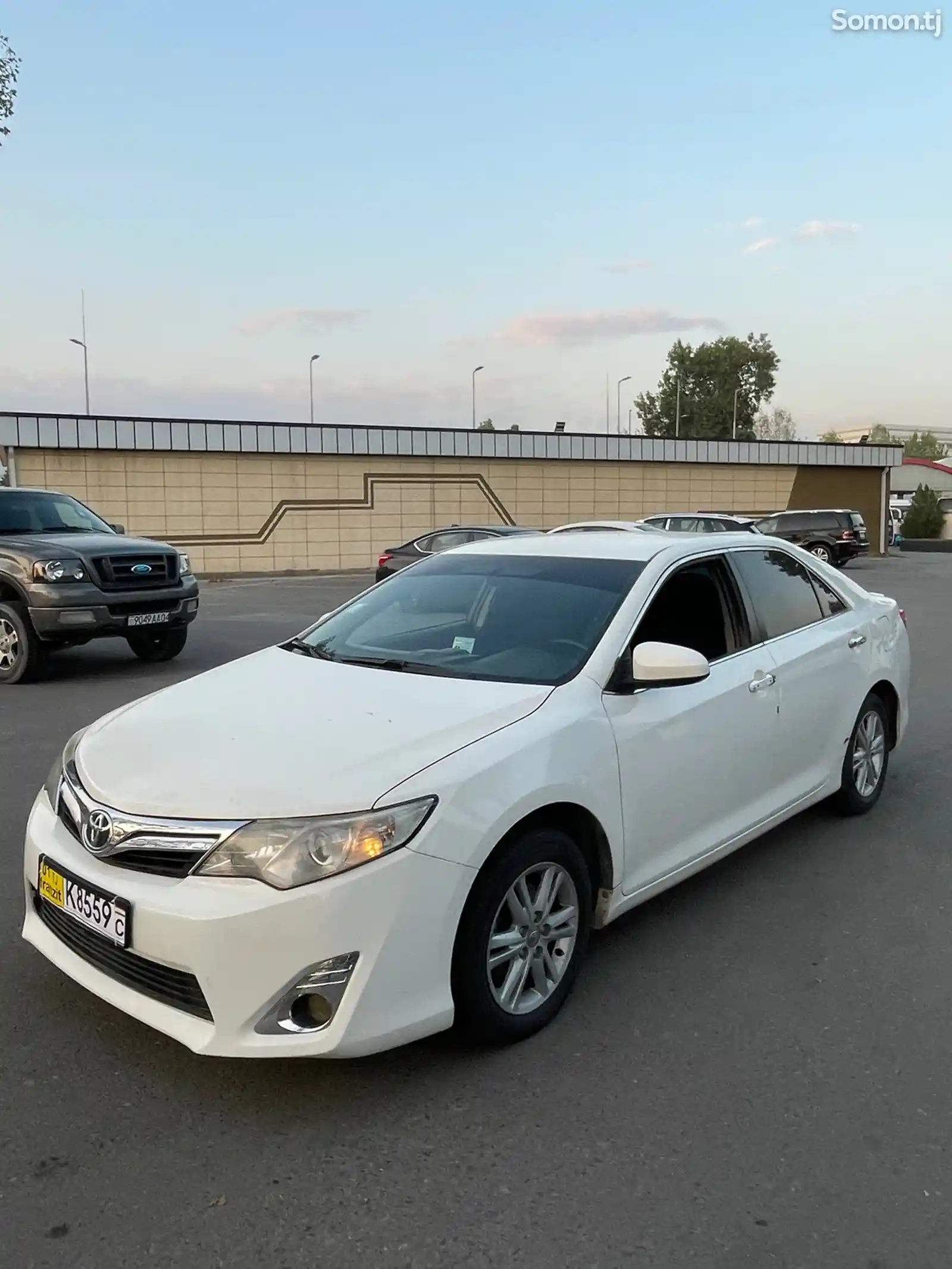 Toyota Camry, 2012-9